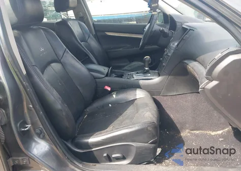 2013 Infiniti G37 z USA, uszkodzony, nr VIN JN1CV6AR3DM756731